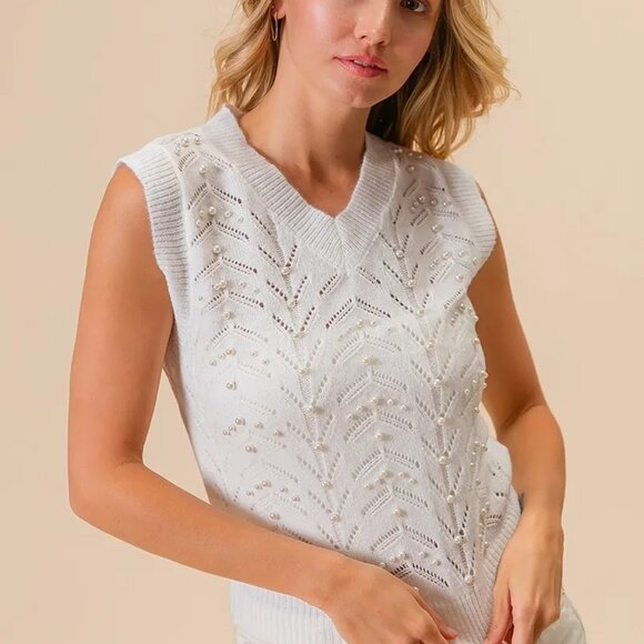 トップス bibi 美品 bibiy ALEXA FLOWER KNIT ホワイト トップス 44636